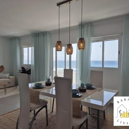 Frente Mar Relax By Babiniliving Apartmán